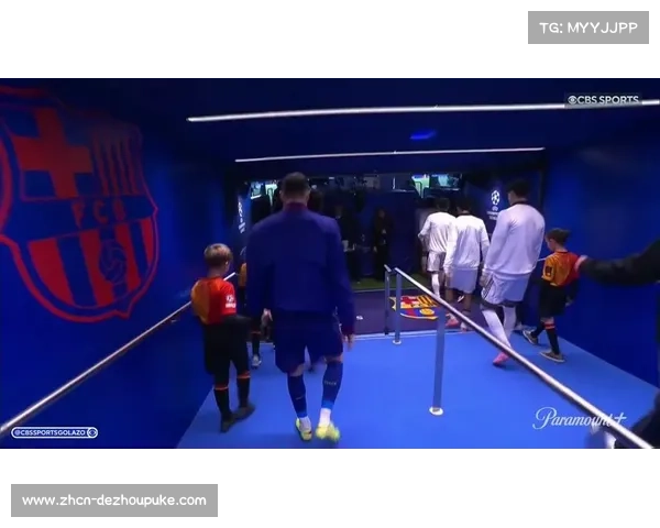 法兰克福前锋克瑙夫破门，延续欧冠客场进球纪录